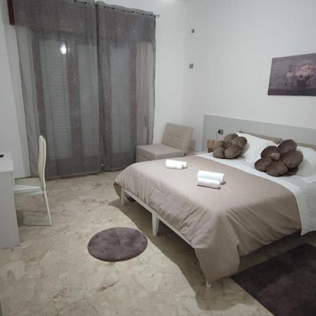 B&B Rosario Gioia Tauro Buitenkant foto